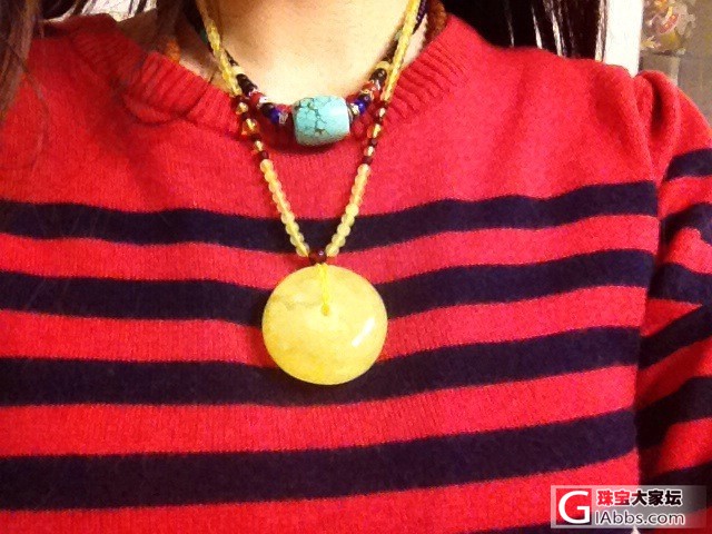 @精品大仓 松石青金蜜蜡南红<em>战国红</em> 雕件<em>毛衣</em>