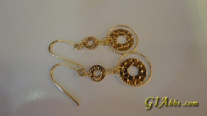 转周大生的圈戒指(已出),的AU750 耳环一对哦